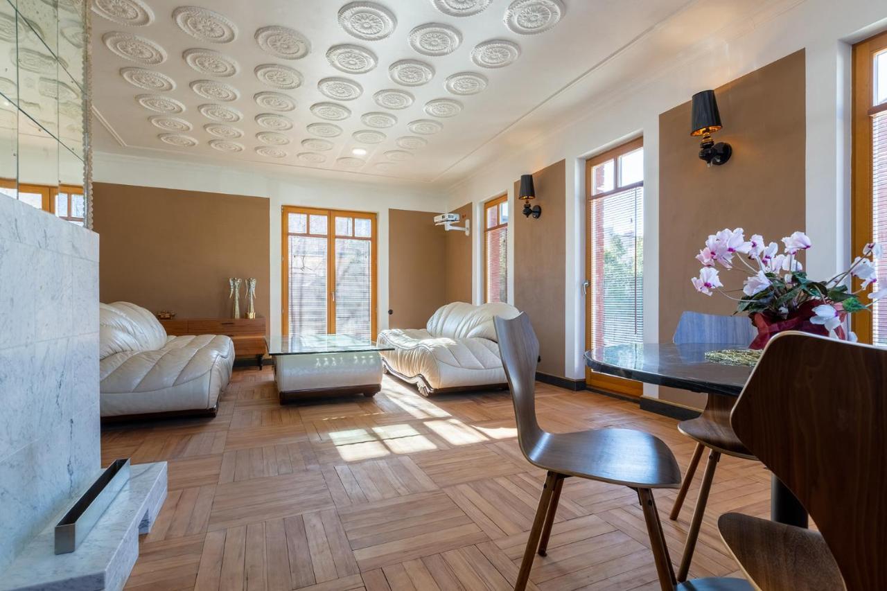 Patek Premium Apartments - Airport Lawica & Mtp & Car Races & International Trade Fairs Skórzewo Exteriör bild
